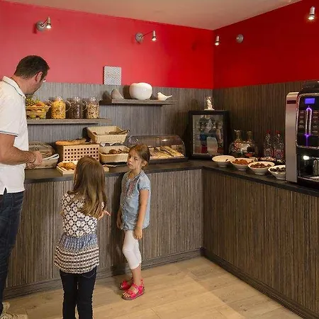 Loges Du Park - 酒店 艾克斯莱班