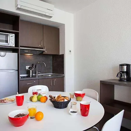 Loges Du Park - 艾克斯莱班